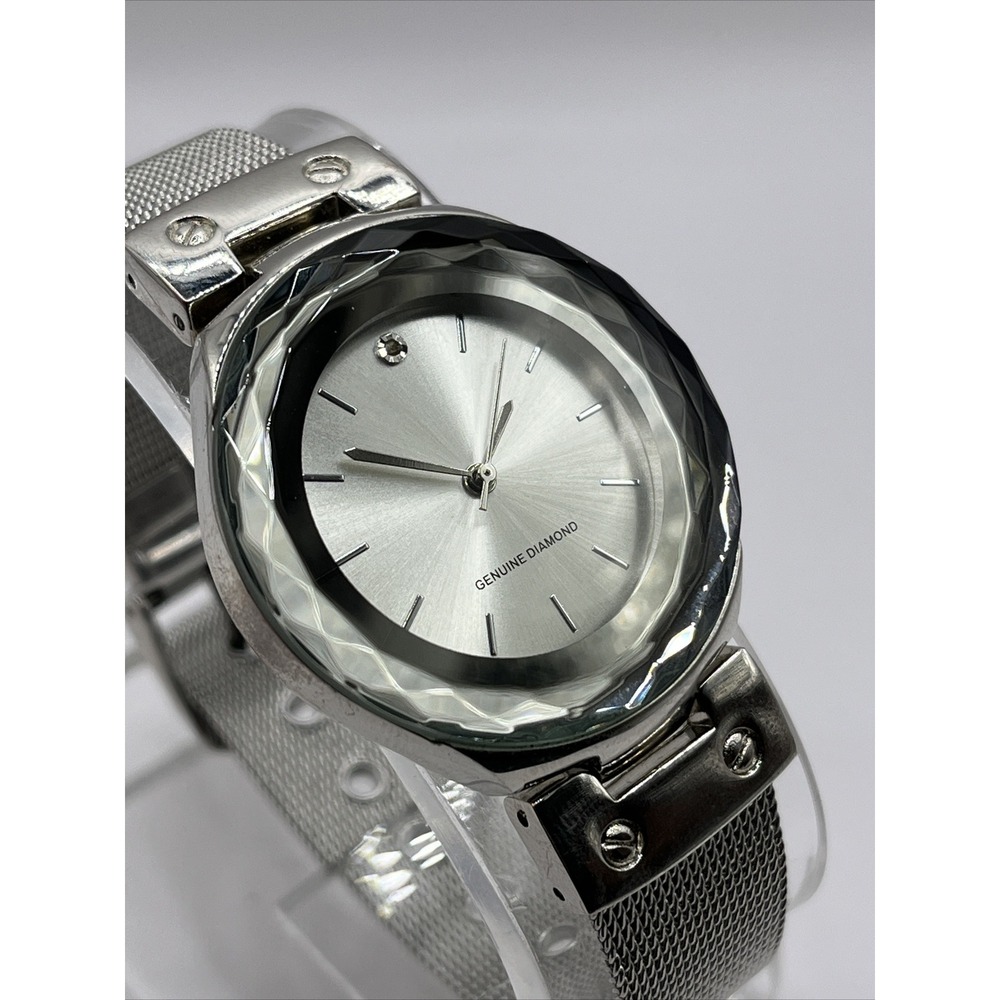Women's Quartz Watch Silver Tone Mesh Metal Band Diamond Accent- New Battery‎